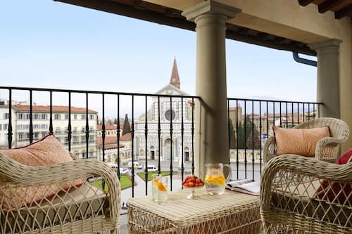 Suite, vue ville | Terrasse/Patio