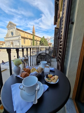 Appart'hôtel Familial, 3 chambres, vue ville, dans les dépendances | Vue de la chambre