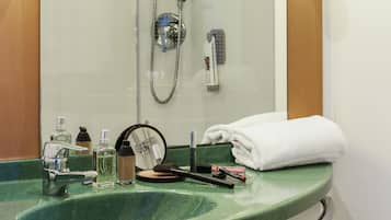 Shower, eco-friendly toiletries, hair dryer, towels