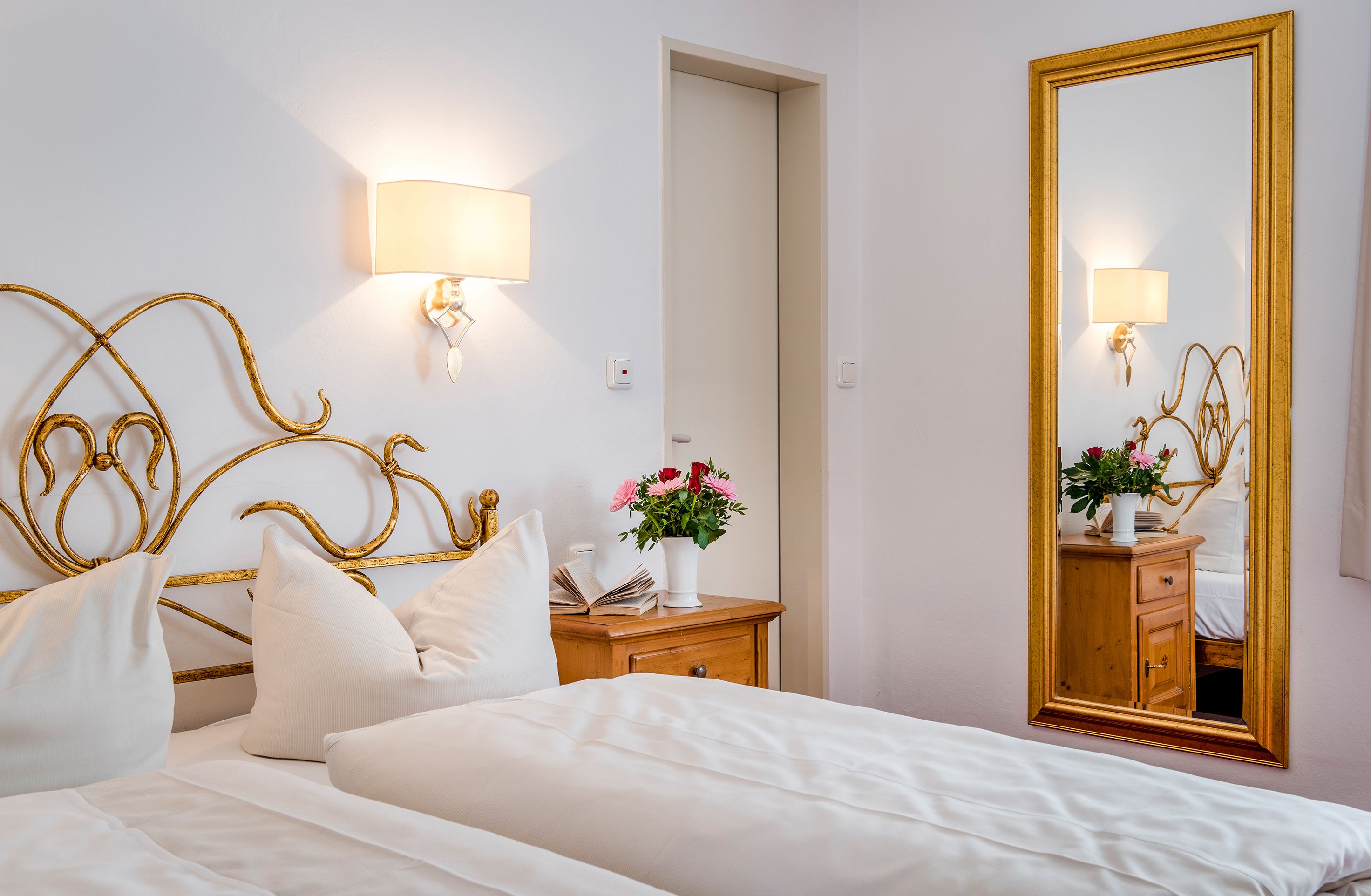 double room | 3 bedrooms, hypo-allergenic bedding, individually decorated