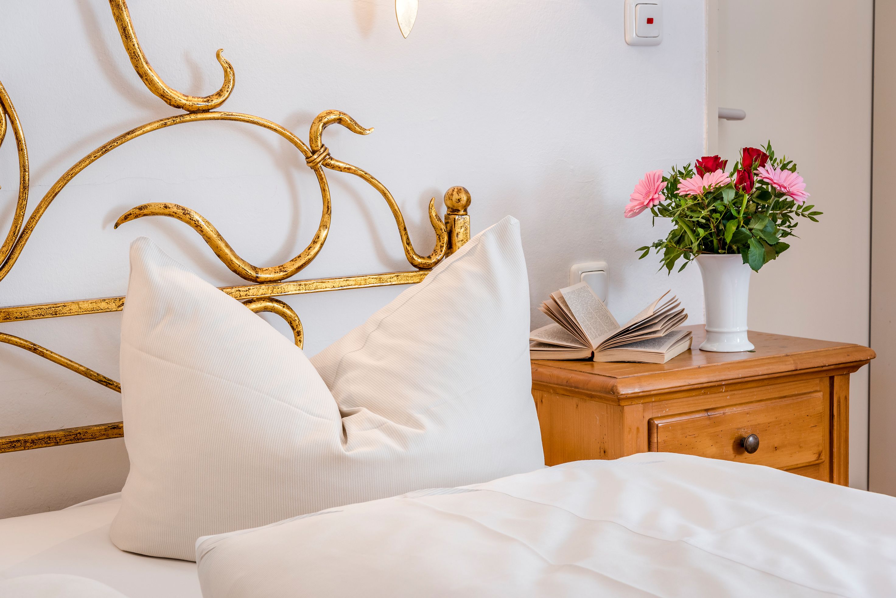 double room | 3 bedrooms, hypo-allergenic bedding, individually decorated