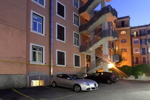 Free self-parking