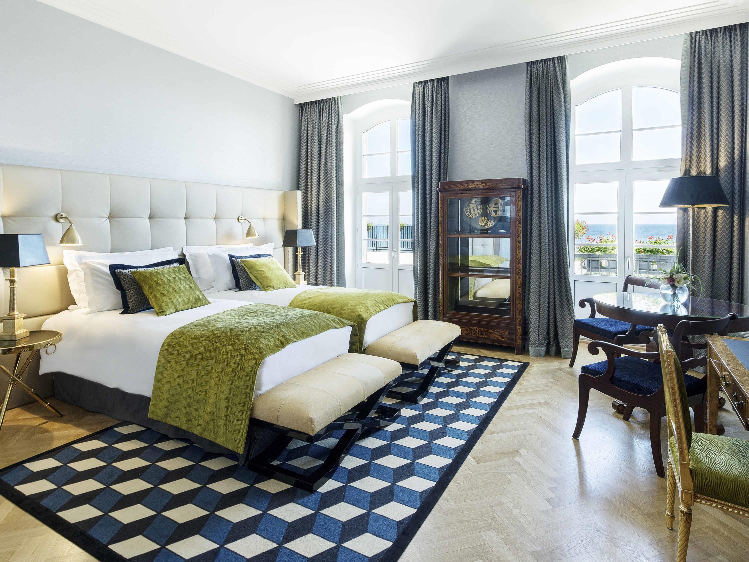 Presidential Suite, Multiple Beds, Terrace | Premium bedding, minibar, in-room safe, desk