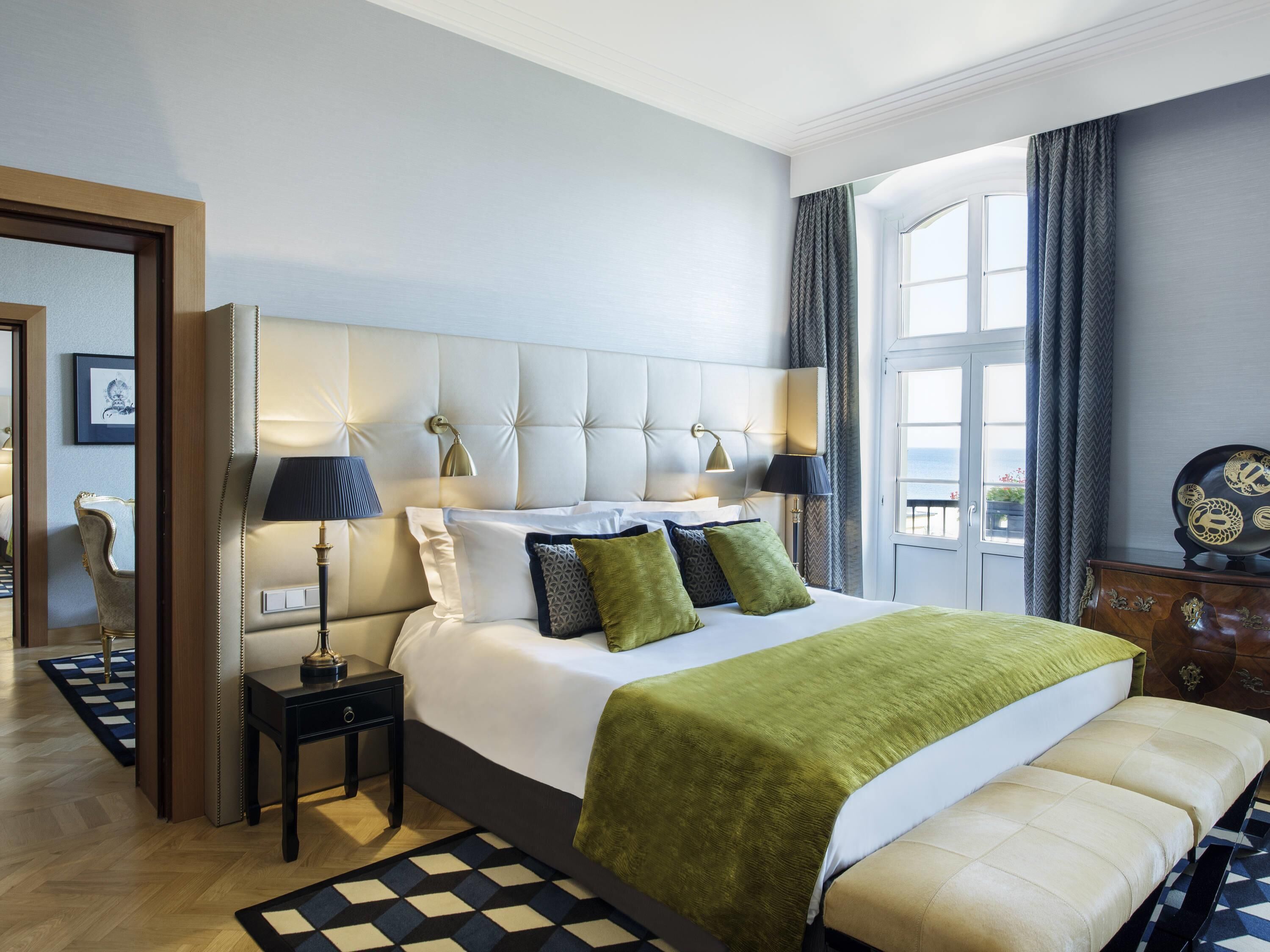 Premium bedding, minibar, in-room safe, desk