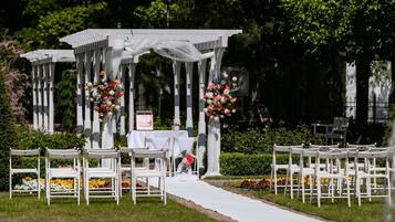 Innenbereich für Hochzeiten