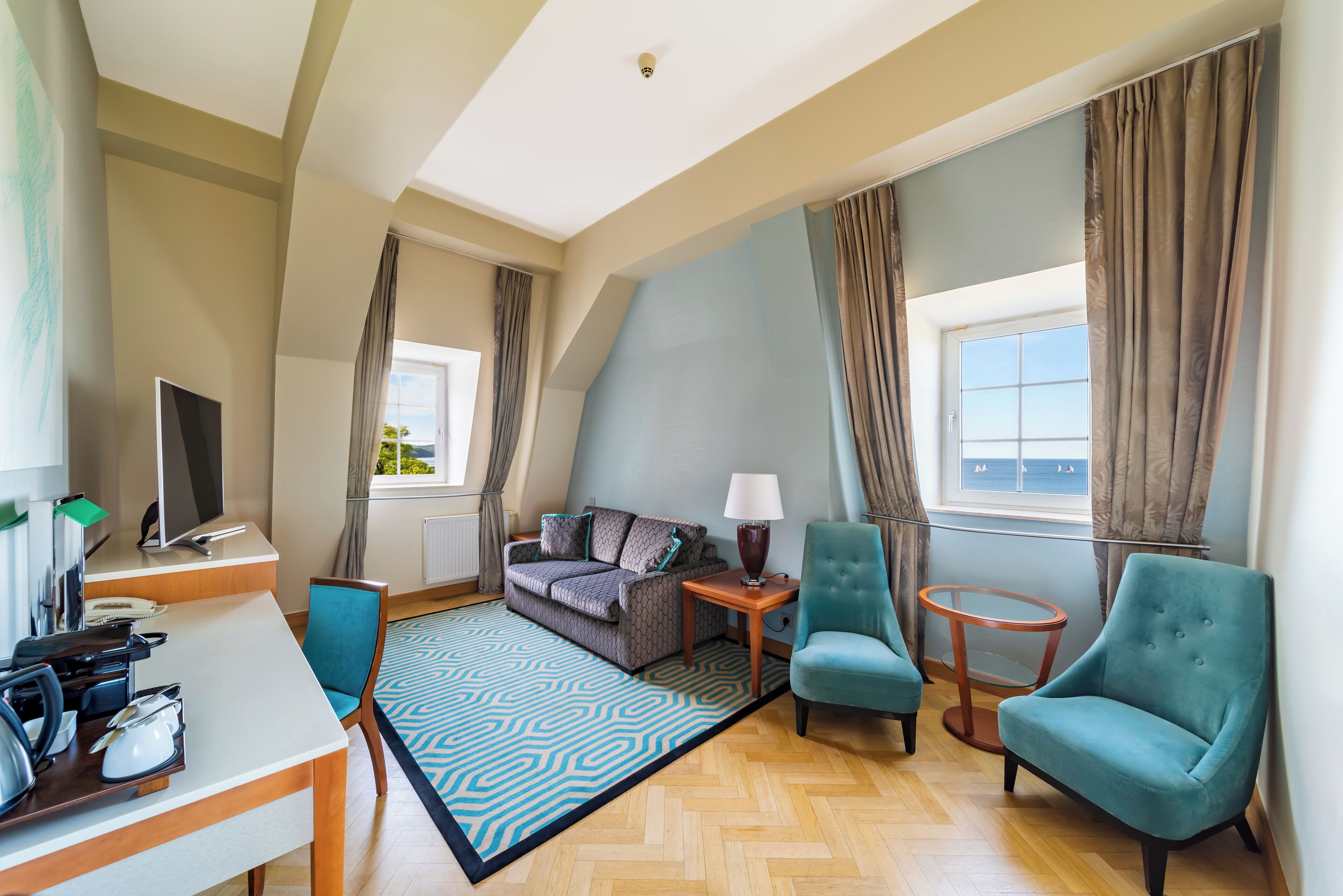 Literie de qualité supérieure, minibar, coffres-forts dans les chambres