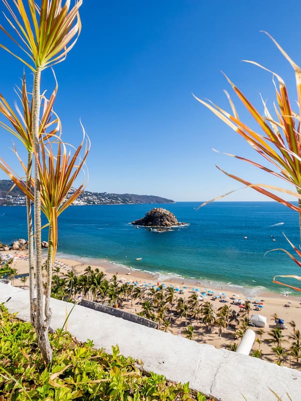 Private beach, beach cabanas
