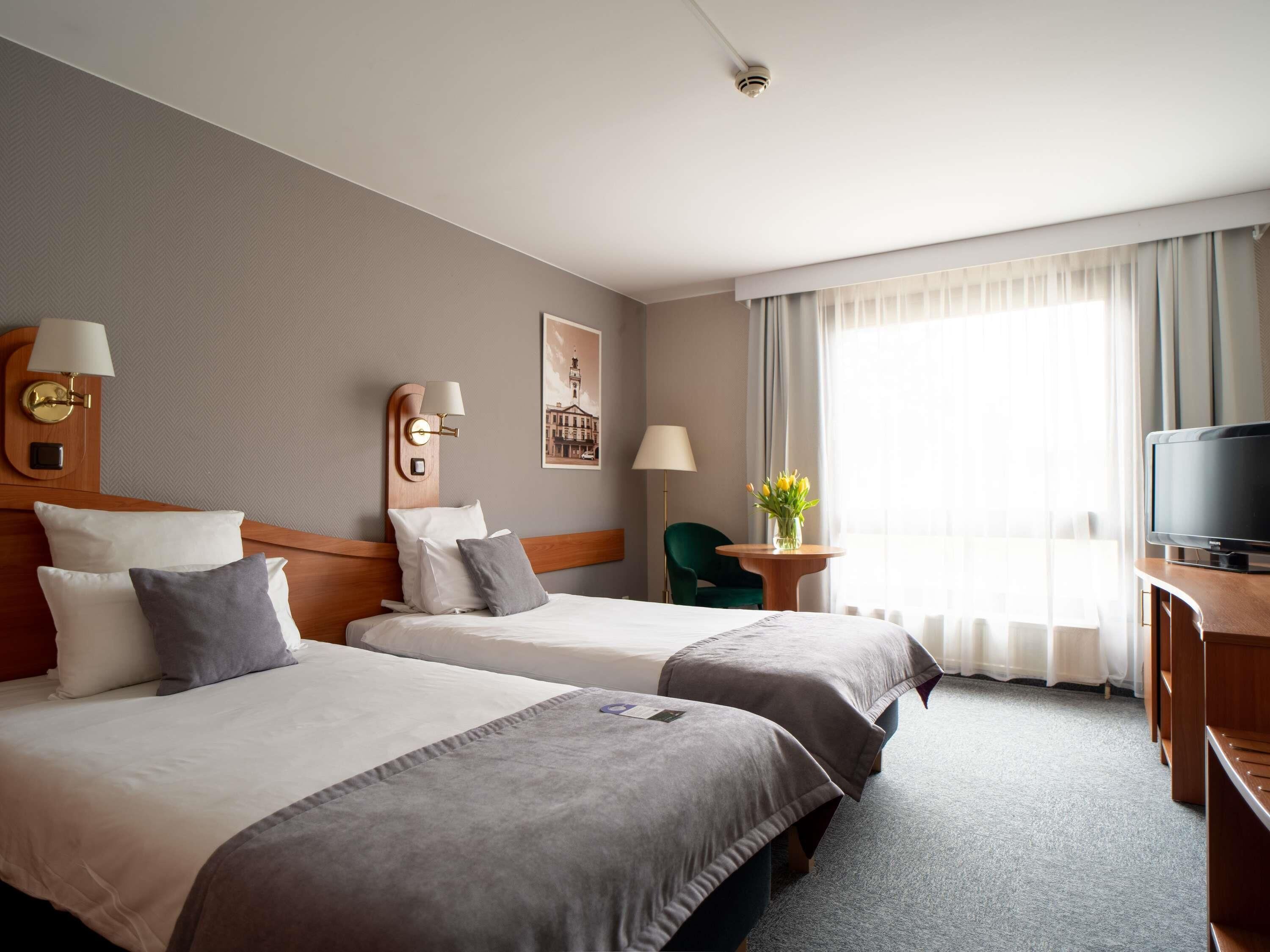 Standard Twin Room, 2 Single Beds | Desk, blackout curtains, soundproofing, free WiFi