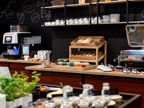 Daily buffet breakfast for a fee