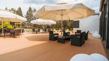 Terassi/patio
