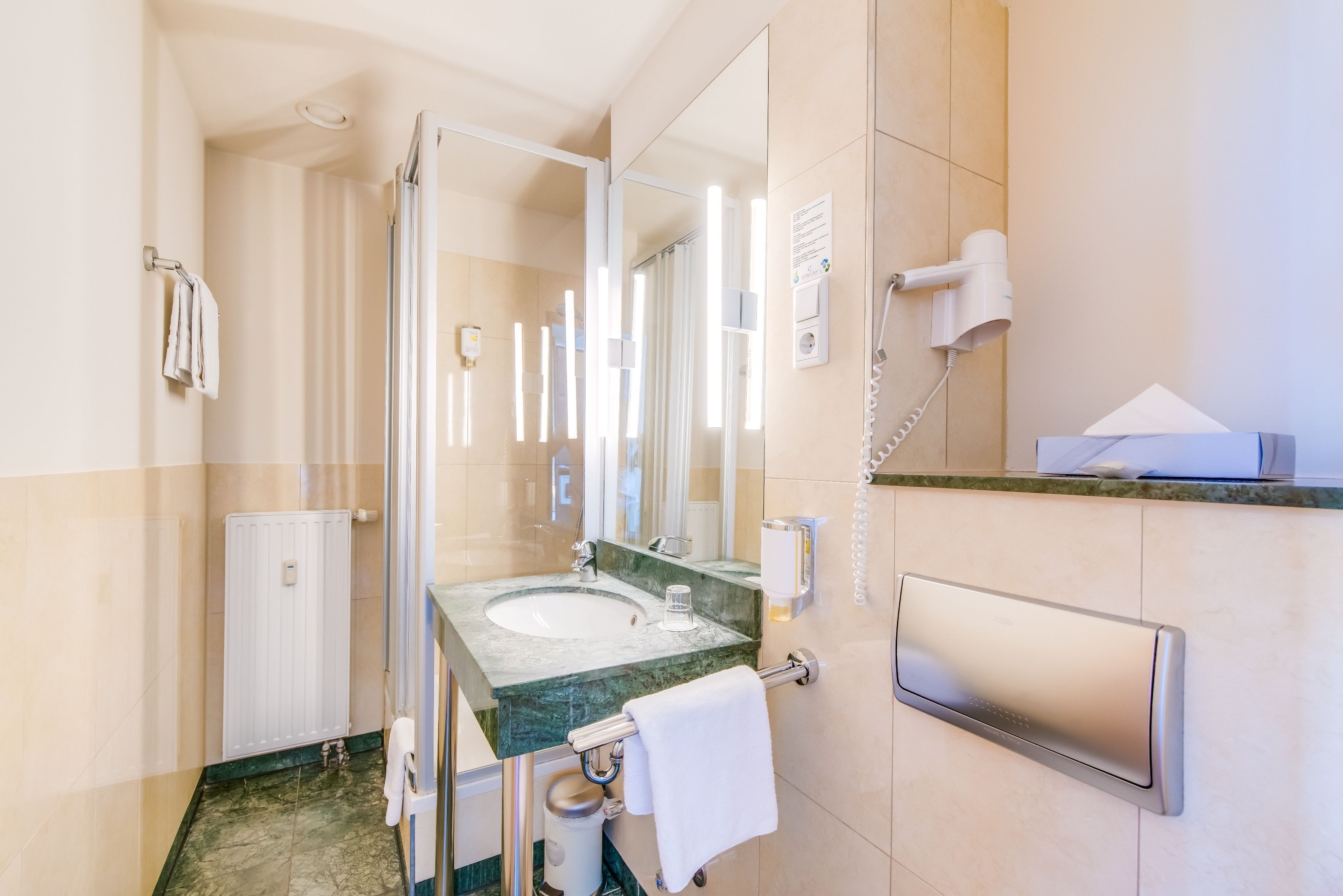 Foto - Come Inn Berlin Kurfürstendamm