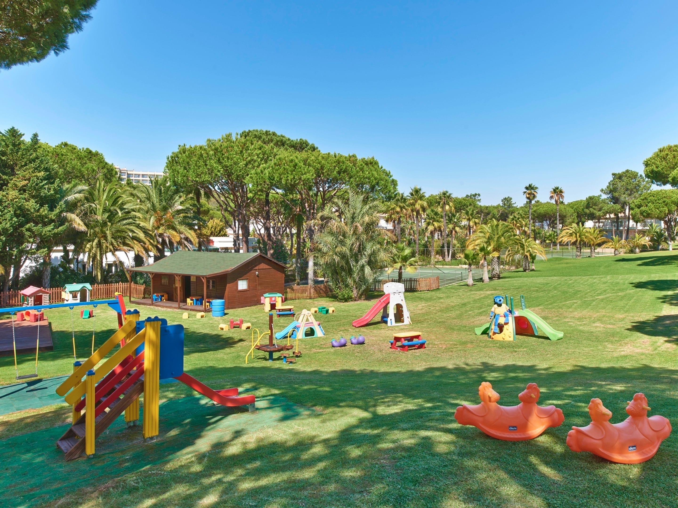 children’s play area – outdoor