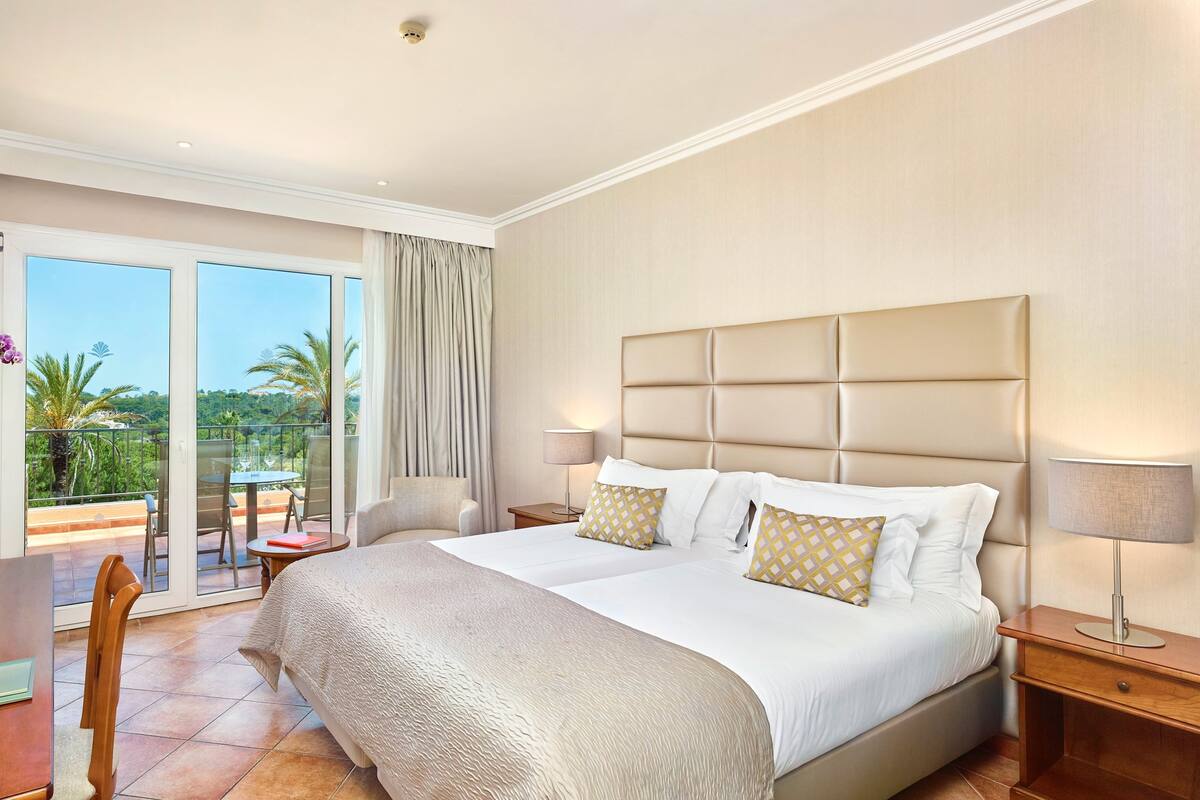 Minibar, in-room safe, desk, blackout drapes