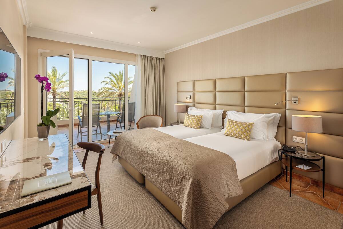 Minibar, in-room safe, desk, blackout drapes