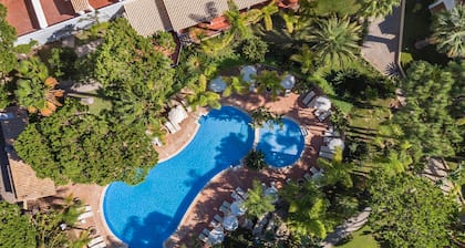 Ria Park Garden Hotel