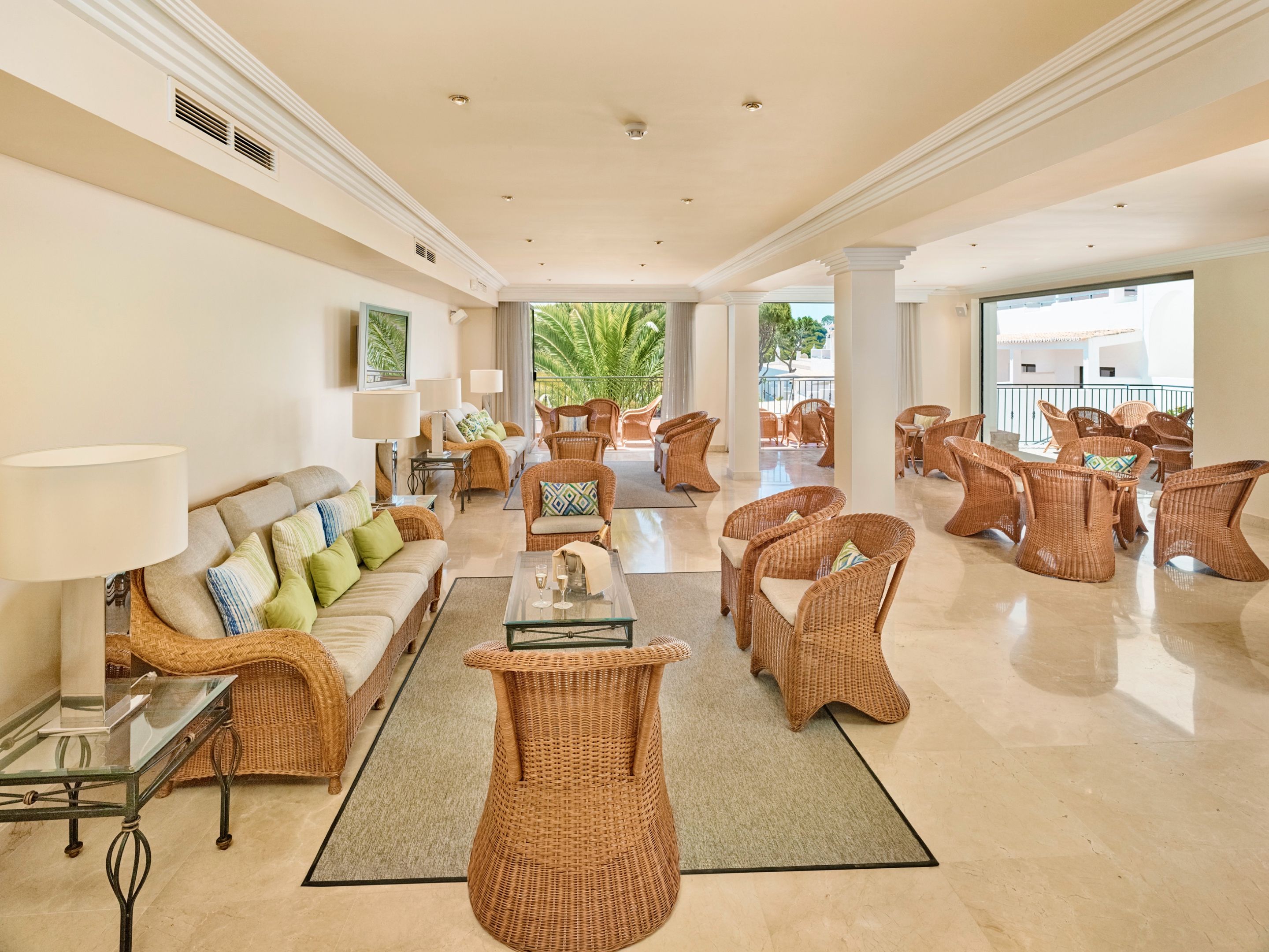 Bar (en la propiedad)