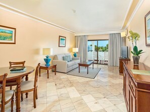 Suite | 1 Schlafzimmer, Minibar, Zimmersafe, Schreibtisch