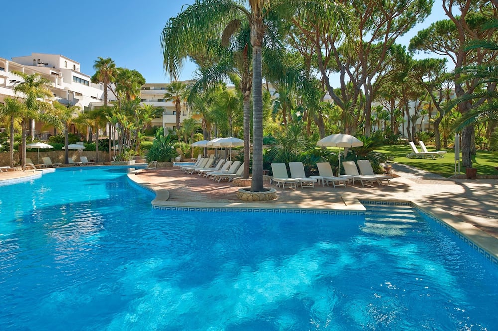 Ria Park Garden Hotel