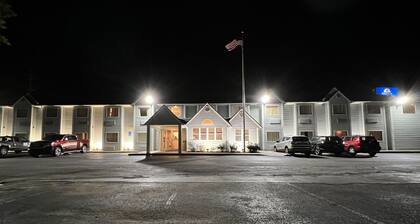 Americas Best Value Inn & Suites Ada