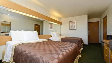 Desk, iron/ironing board, free WiFi, bed sheets