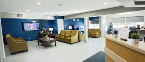 Coin salon dans le hall