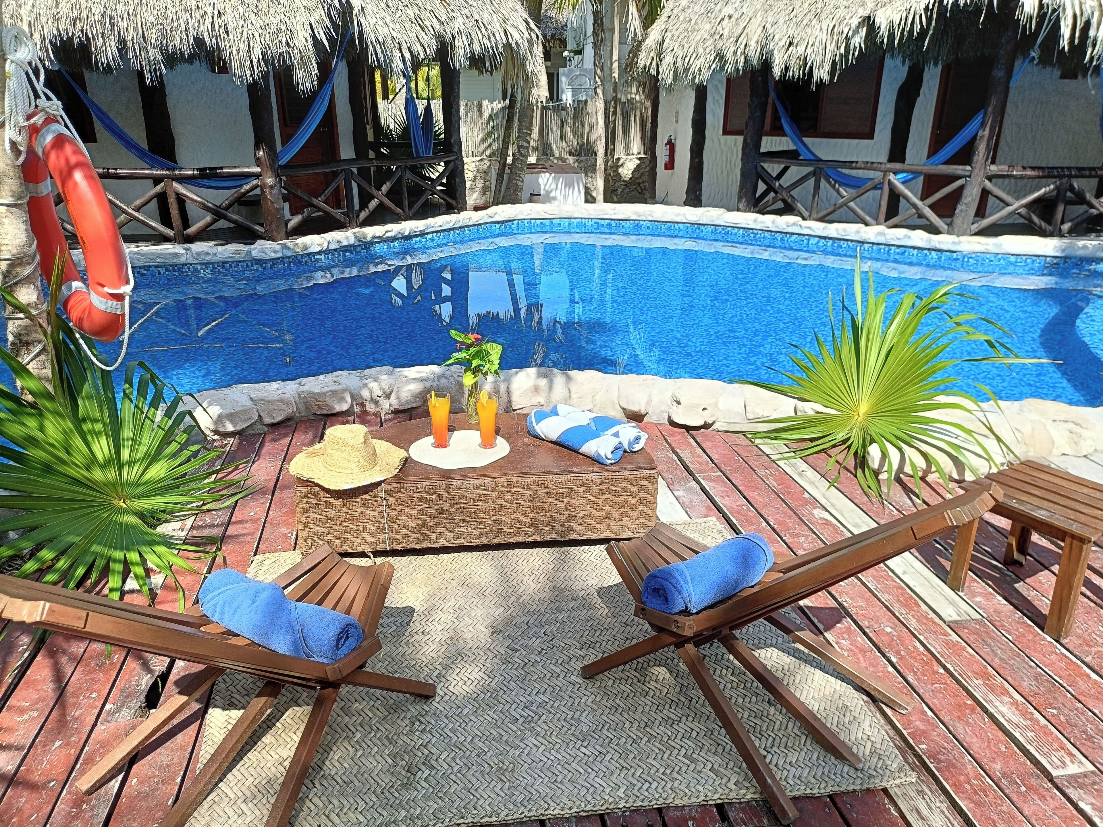 2 outdoor pools, sun loungers