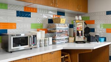 Petit déjeuner à emporter compris tous les jours