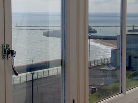 Room, 1 Double Bed, Non Smoking (Upgraded) | View from room