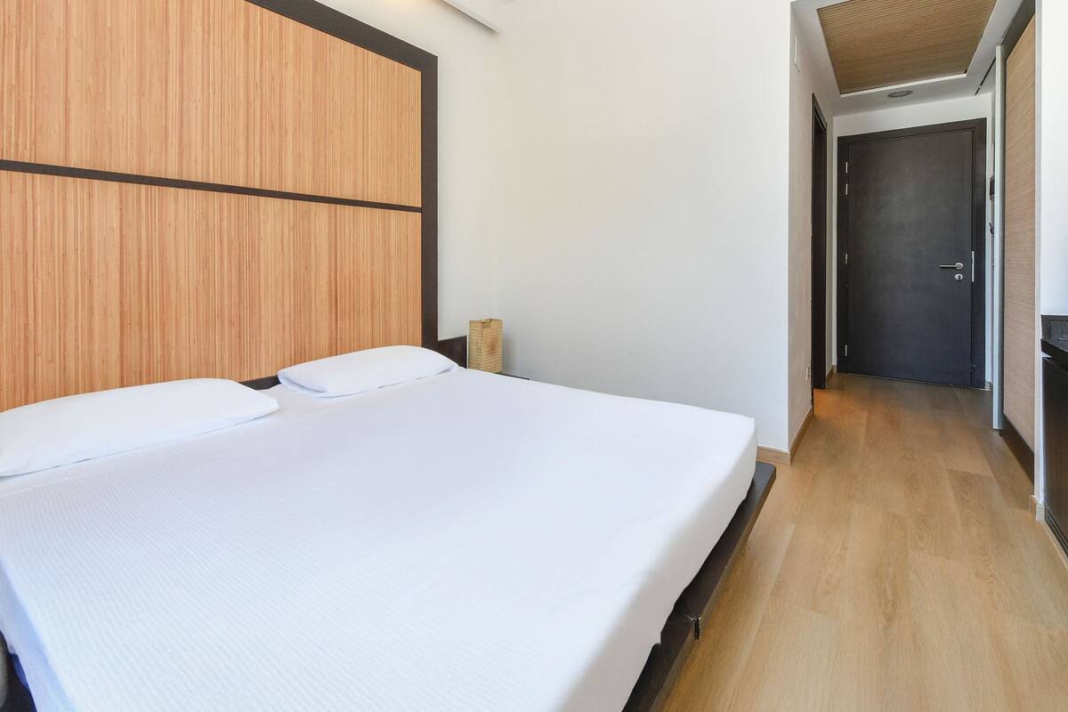 Chambre Double Standard, 1 grand lit