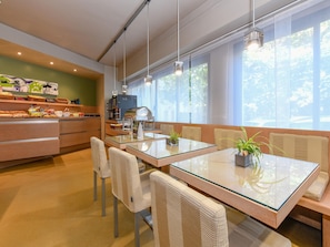 Breakfast area - B&B HOTEL Padova Methis (Padova)