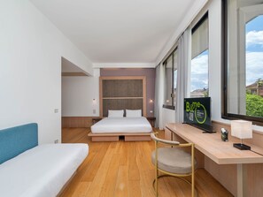 Hypo-allergenic bedding, down duvets, in-room safe, desk - B&B HOTEL Padova Methis (Padova)