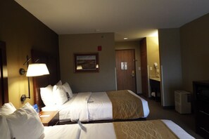 Standard Room, 2 Queen Beds, Non Smoking