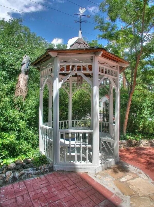 Gazebo