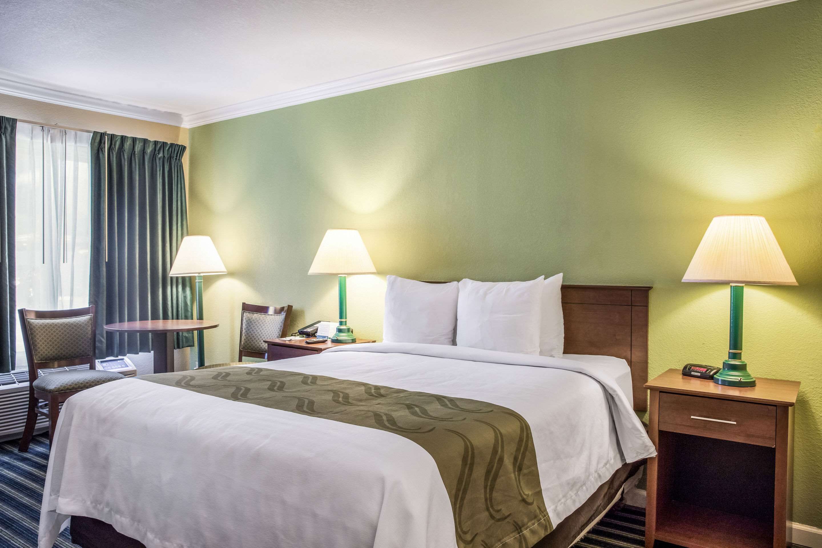 Photo - Quality Inn Santa Barbara