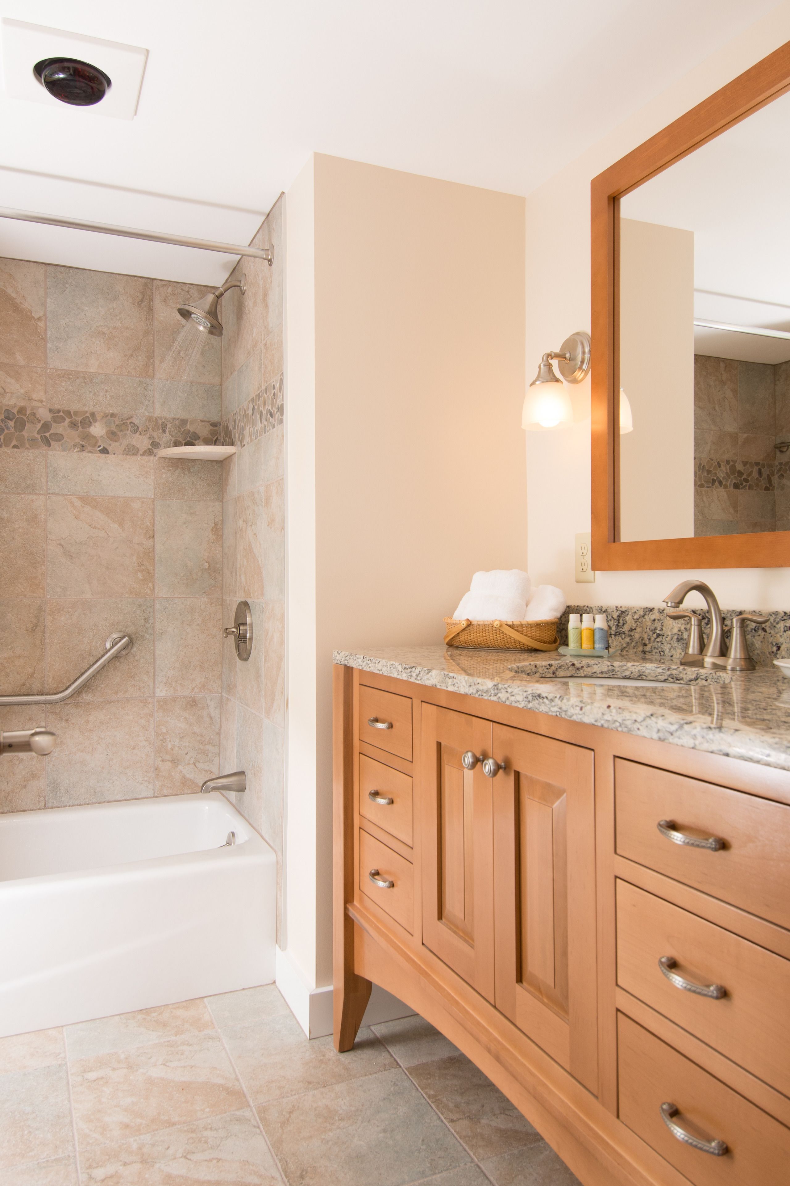 guestroom suite | bathroom | free toiletries, hair dryer, towels, soap