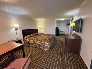 Iron/ironing board, free WiFi, bed sheets, alarm clocks