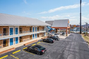 Exterior - Extended Stay Suites Cookeville - Tennessee Tech (Cookeville)