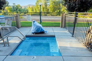 Seasonal outdoor pool