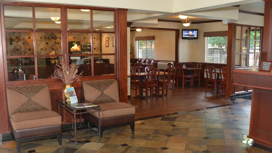 Baymont by Wyndham Yakima Riverfront