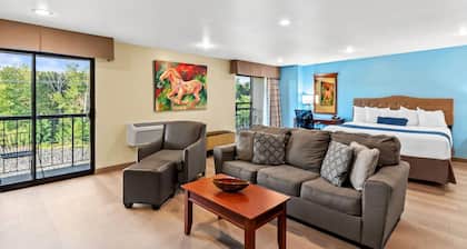 Baymont by Wyndham Yakima Riverfront