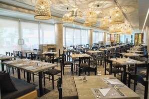 Breakfast and dinner served  - Blue Sky City Beach Hotel (Rhodes)
