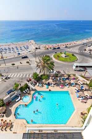 Deluxe Double or Twin Room, Sea View | Balcony view