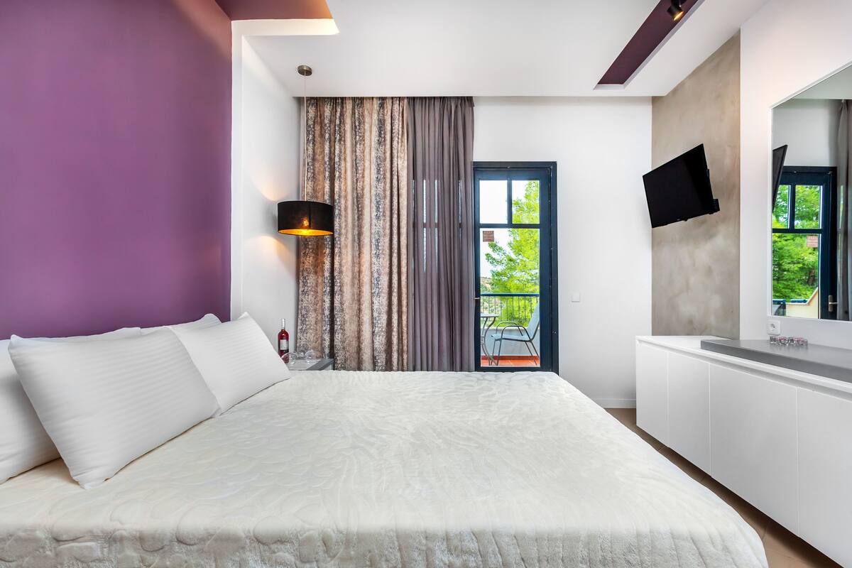 Wifi gratis y ropa de cama 