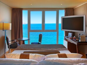 1 bedroom, minibar, in-room safe, desk