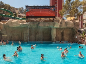 2 outdoor pools, pool umbrellas, sun loungers