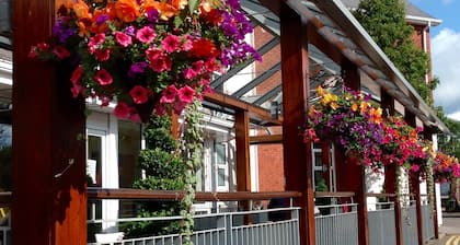 Carrigaline Court Hotel and Leisure Centre