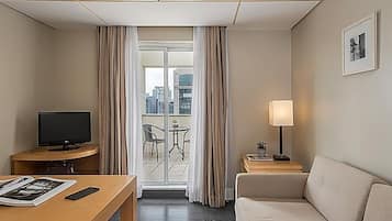 Suíte Casal - 1 Cama King | Minibar, Zimmersafe, Schreibtisch, Verdunkelungsvorhänge