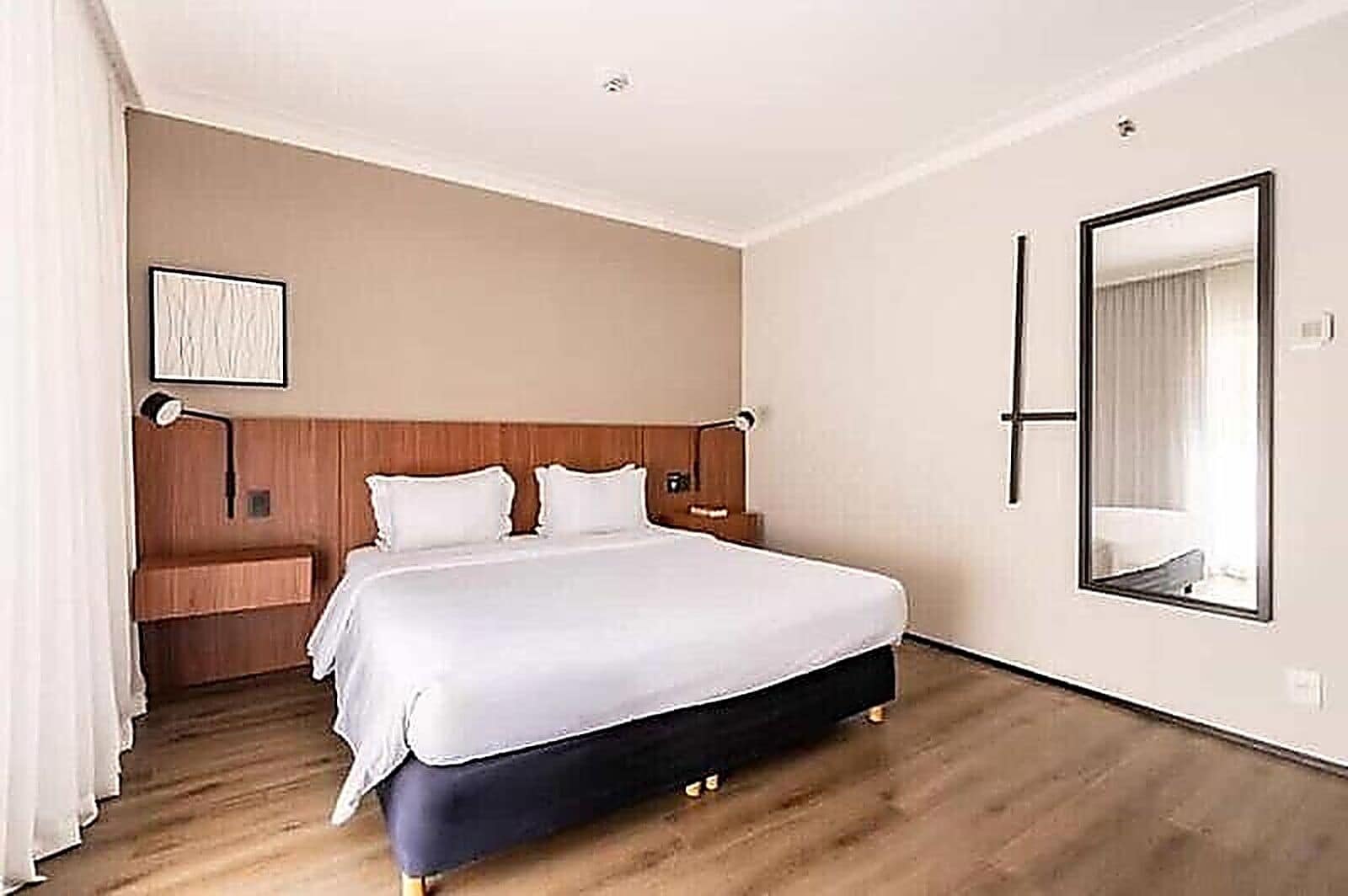 Standard PcD - 1 Cama Casal | Minibar, Zimmersafe, Schreibtisch, Verdunkelungsvorhänge