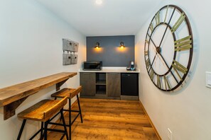 Suite, 2 Bedrooms