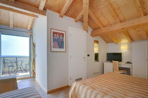 Double Room, Terrace, Sea View (Star)